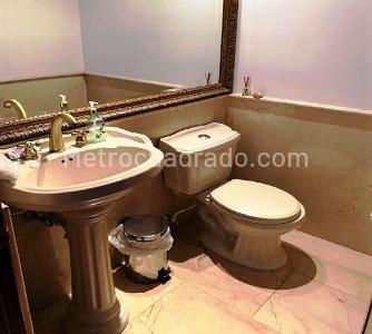 Casa de 5 alcobas en venta en El Poblado, Medellín, 850 m² · foto 15 de 20