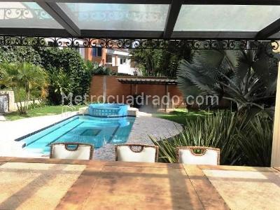 Casa de 5 alcobas en venta en El Poblado, Medellín, 850 m² · foto 19 de 20