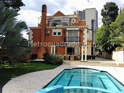 Casa de 5 alcobas en venta en El Poblado, Medellín, 850 m² · foto 20 de 20