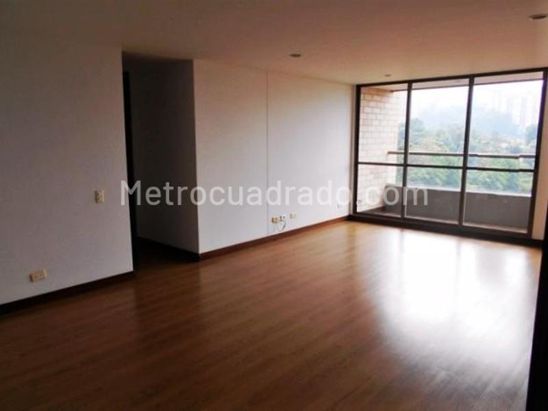 Apartamento de 3 Alcobas cerca a Carulla en San Lucas, El Poblado - 2