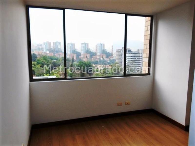 Apartamento de 3 Alcobas cerca a Carulla en San Lucas, El Poblado - 7