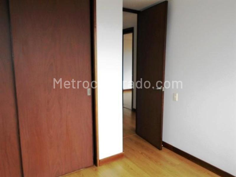 Apartamento de 3 Alcobas cerca a Carulla en San Lucas, El Poblado - 8