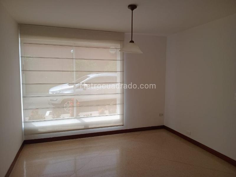 Casa Amplia de 3 Alcobas en Los Balsos, El Poblado - 5