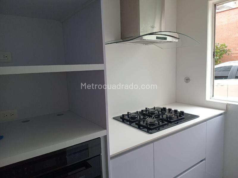 Casa Amplia de 3 Alcobas en Los Balsos, El Poblado - 9