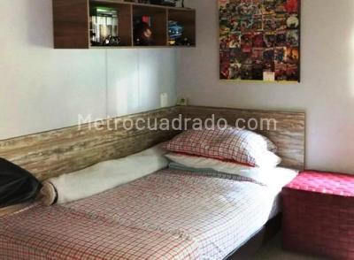 Casa de 3 alcobas en venta en El Poblado, Medellín, 140 m² · foto 9 de 12