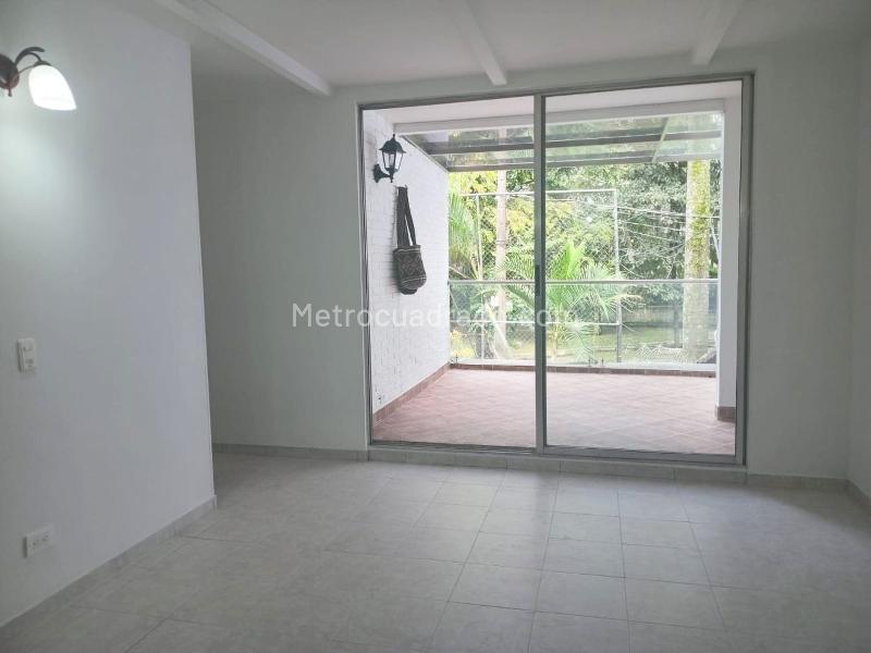 3BR Apartment for Rent in El Poblado near Jumbo de las Vegas - 3