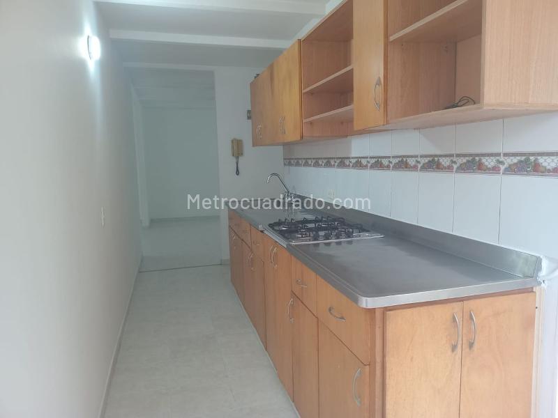 3BR Apartment for Rent in El Poblado near Jumbo de las Vegas - 6