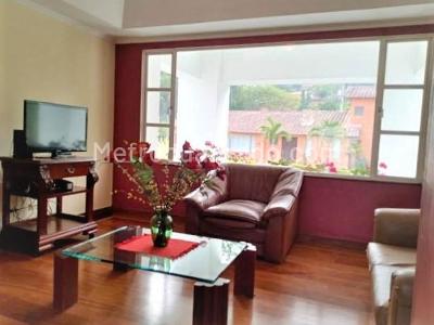 Casa de 5 alcobas en venta en El Poblado, Medellín, 550 m² · foto 4 de 20