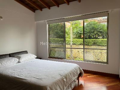 Casa de 3 alcobas en venta en El Poblado, Medellín, 355 m² · foto 13 de 20