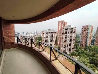 Apartamento en venta en El Poblado, Medellín · foto 16 de 19