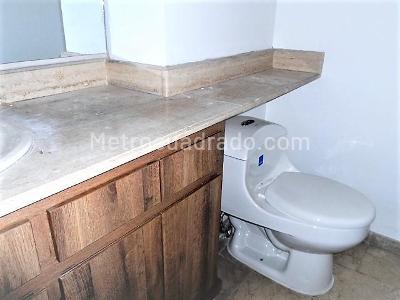 Casa de 3 alcobas en venta en El Poblado, Medellín, 260 m² · foto 13 de 18