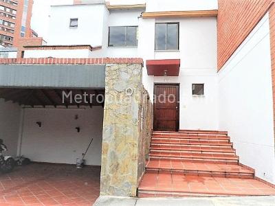 Casa de 3 alcobas en venta en El Poblado, Medellín, 260 m² · foto 18 de 18