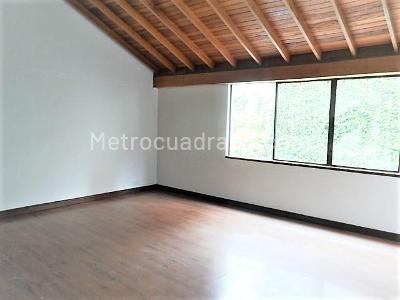 Casa de 3 alcobas en venta en El Poblado, Medellín, 260 m² · foto 7 de 18