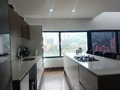 Apartamento de 2 alcobas en venta en San Lucas, Medellín, 199 m² · foto 7 de 20