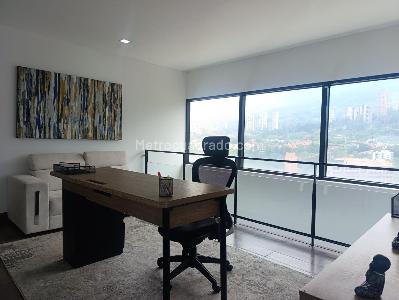 Apartamento de 2 alcobas en venta en San Lucas, Medellín, 199 m² · foto 9 de 20