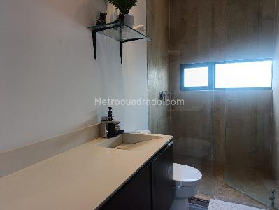 Apartamento de 2 alcobas en venta en San Lucas, Medellín, 199 m² · foto 17 de 20