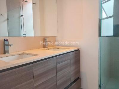 Apartamento de 3 alcobas en venta en La Florida, Medellín, 157 m² · foto 15 de 17
