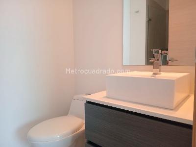 Apartamento de 3 alcobas en venta en La Florida, Medellín, 157 m² · foto 16 de 17