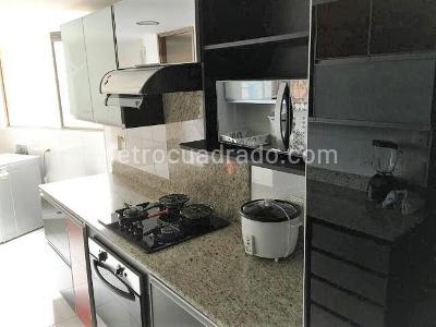 Apartamento de 3 alcobas en venta en Santa María De Los Ángeles, Medellín, 146 m² · foto 3 de 20