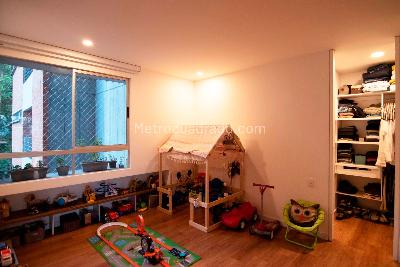 Apartamento de 3 alcobas en venta en El Poblado, Medellín, 170 m² · foto 15 de 20