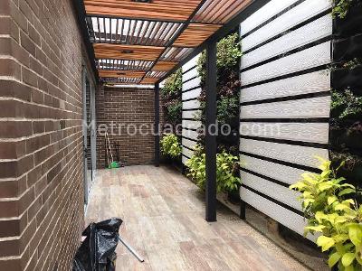 Casa de 3 alcobas en venta en San Lucas, Envigado, 256 m² · foto 19 de 19