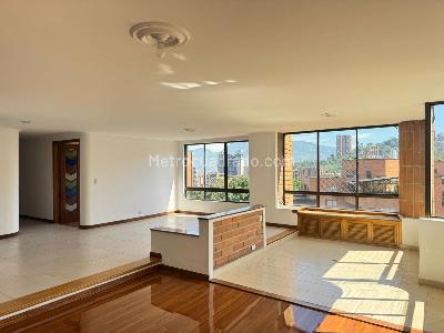 Apartamento de 3 alcobas en arriendo en Las Lomas, Medellín, 160 m² · foto 2 de 20
