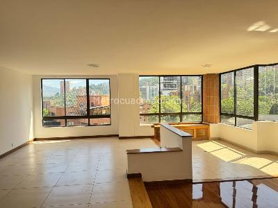 Apartamento de 3 alcobas en arriendo en Las Lomas, Medellín, 160 m² · foto 3 de 20