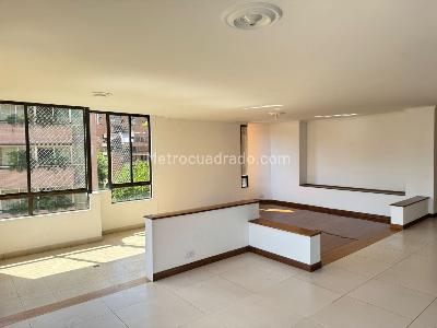 Apartamento de 3 alcobas en arriendo en Las Lomas, Medellín, 160 m² · foto 5 de 20