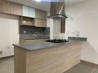 Apartamento de 2 alcobas en venta en Cumbres, Envigado, 89 m² · foto 7 de 17