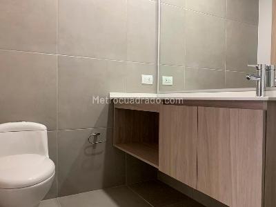 Apartamento de 2 alcobas en venta en Cumbres, Envigado, 89 m² · foto 16 de 17
