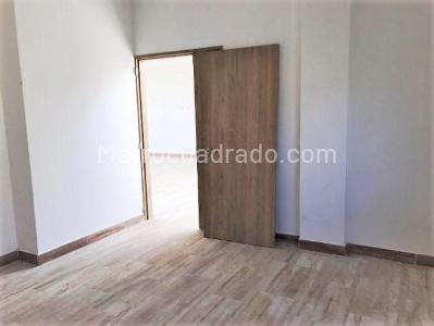 Casa de 3 alcobas en arriendo en Alto Del Escobero, Envigado, 170 m² · foto 5 de 10