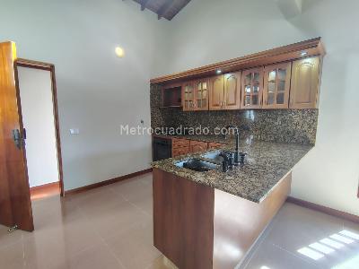 Casa de 3 alcobas en arriendo en Acuarela, Envigado, 230 m² · foto 7 de 20
