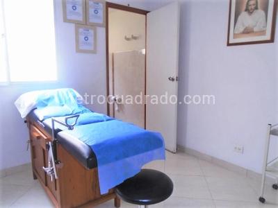 Casa de 5 alcobas en venta en El Poblado, Medellín, 346 m² · foto 2 de 20