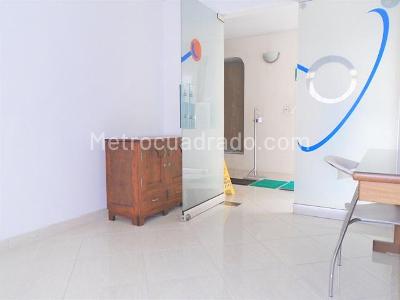 Casa de 5 alcobas en venta en El Poblado, Medellín, 346 m² · foto 8 de 20