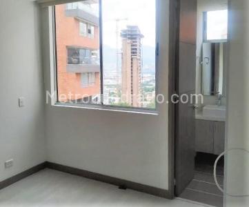 Apartamento en venta en El Poblado, Medellín · foto 11 de 13