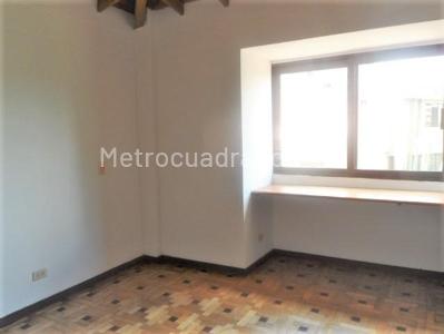 Casa en arriendo en El Poblado, Medellín · foto 11 de 16