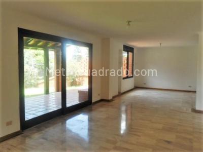 Casa en Arriendo, EL POBLADO, Medellín