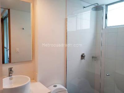 Apartamento en arriendo en El Poblado, Medellín · foto 12 de 17