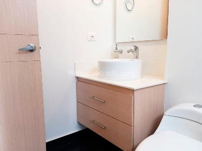 Apartamento en arriendo en El Poblado, Medellín · foto 14 de 17