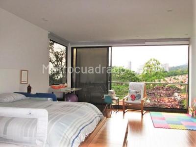 Casa de 3 alcobas en venta en San Lucas, Envigado, 233 m² · foto 10 de 18