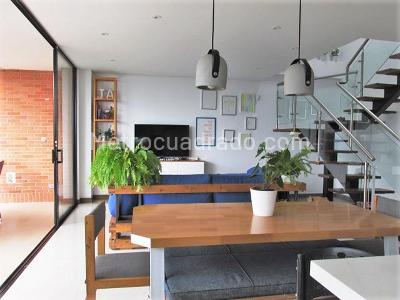 Casa de 3 alcobas en venta en San Lucas, Envigado, 233 m² · foto 5 de 18