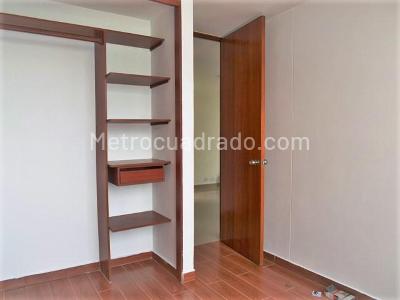 Apartamento de 3 alcobas en arriendo en El Poblado, Medellín, 95 m² · foto 12 de 17