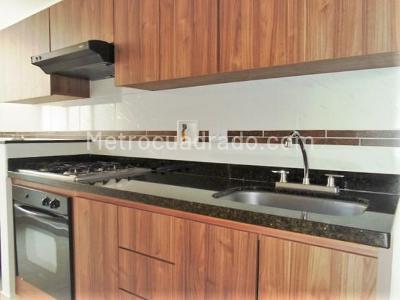 Apartamento de 3 alcobas en arriendo en El Poblado, Medellín, 95 m² · foto 7 de 17