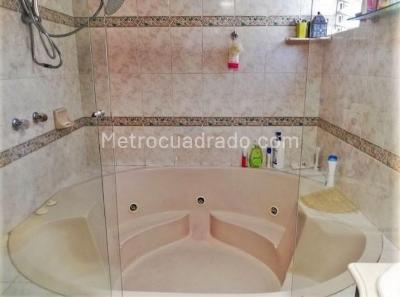 Apartamento en venta en Santa Maria De Los Angeles, Medellín · foto 13 de 14