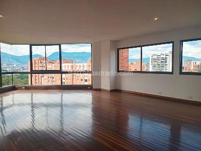 Apartamento de 3 alcobas en arriendo en Patio Bonito, Medellín, 140 m² · foto 2 de 17