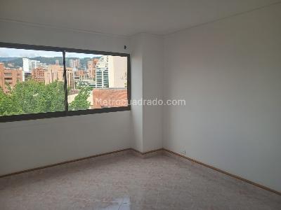 Apartamento de 3 alcobas en arriendo en Patio Bonito, Medellín, 140 m² · foto 11 de 17