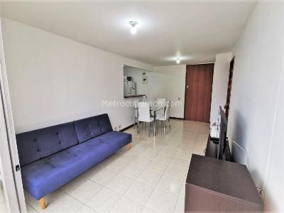 Apartamento de 1 alcoba en venta en Oviedo, Medellín, 47 m² · foto 3 de 8
