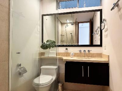 Apartamento en arriendo en Los Parra, Medellín · foto 11 de 14