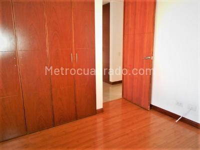 Apartamento de 3 alcobas en arriendo en El Poblado, Medellín, 170 m² · foto 11 de 18