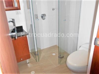 Apartamento de 3 alcobas en arriendo en El Poblado, Medellín, 170 m² · foto 12 de 18